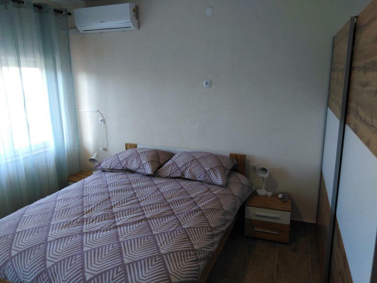 Apartments Nediljko & Mila Zadar Dış mekan fotoğraf
