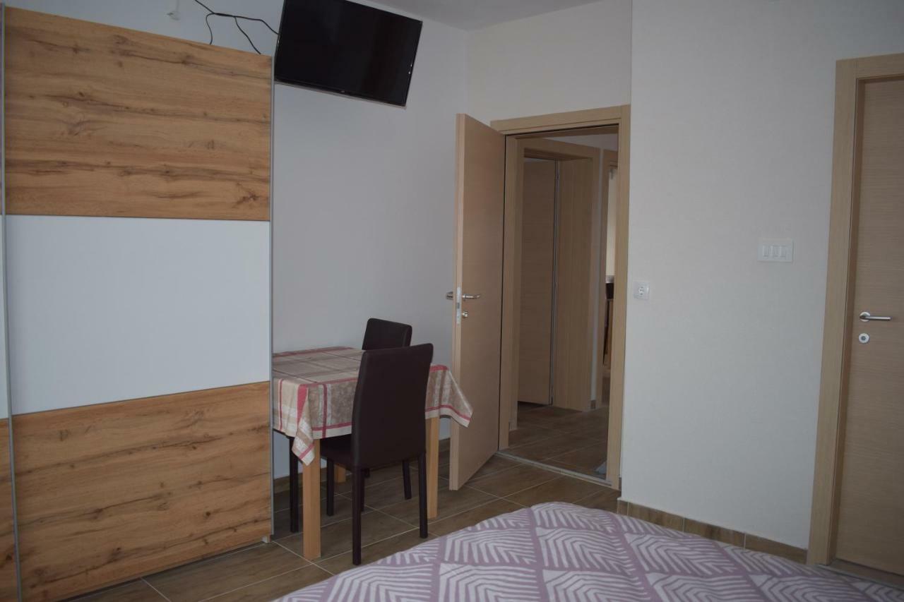 Apartments Nediljko & Mila Zadar Dış mekan fotoğraf